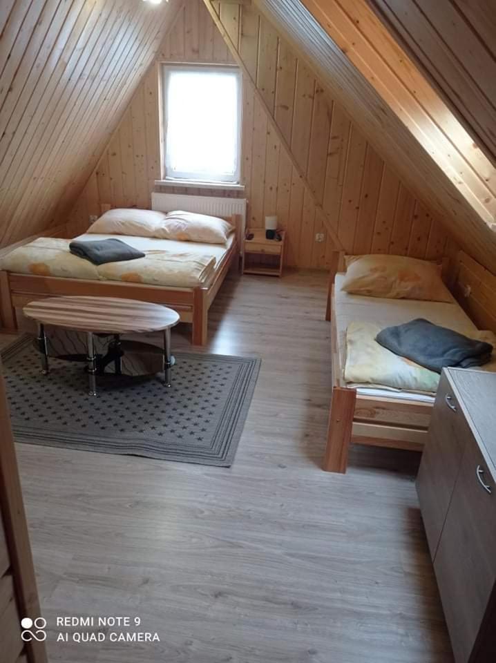 Nad Grapa Bed & Breakfast Gliczarow Bagian luar foto